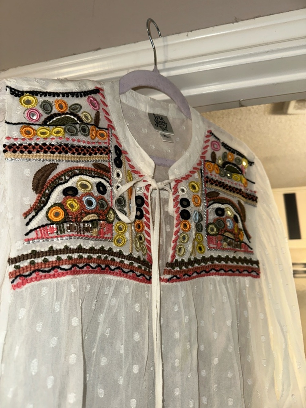 NWOT ivy jane Cream Swiss-Dot Tunic with Multicolor Embroidered xl new - Picture 6 of 8